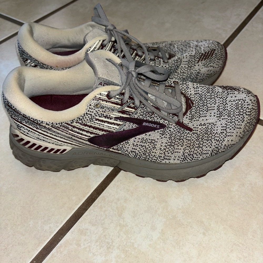 Brooks Women's Running Shoes